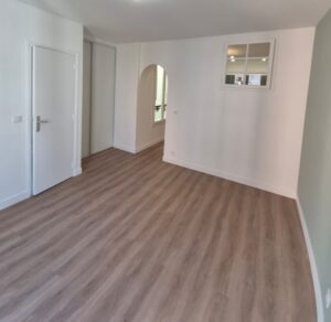 WhatsApp Image 2025-11-03 at 13.36.10 (2)