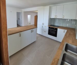 WhatsApp Image 2025-11-03 at 13.38.04 (1)